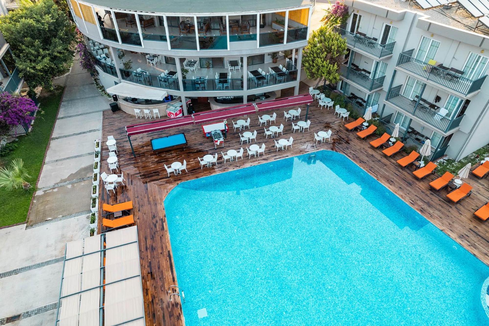 גומבט Bodrum Beach Resort מראה חיצוני תמונה